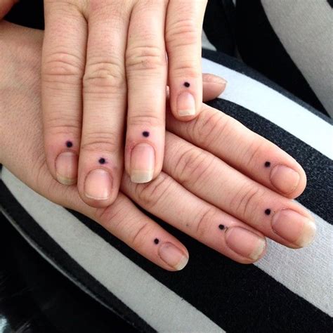 Four dot tattoos on fingers | Dot tattoos, Finger dot tattoo, Dot ...