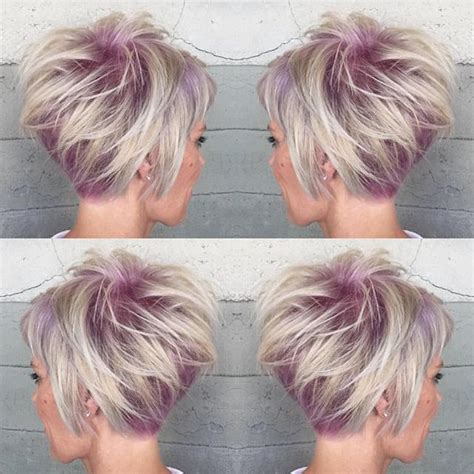 Chic short hairstyles are popular because they're easy to maintain, versatile (you can change up styles very easily), and don't require as much commitment. 40+ Chic Short Haircuts: Popular Short Hairstyles for 2020 ...