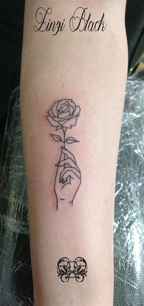 This part of the cross is similar to the traditional depiction of a christian (latin) cross or crucifix. Linzi+-+hand+holding+rose.jpg (1000×2120) | Rose drawing ...