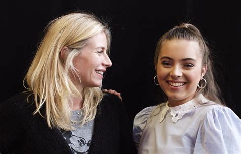 Évidemment, on attendait avec impatience cette entrevue exclusive avec elle degeneres, qui n'a pas déçu. La fille de Julie Du Page remporte le concours de talent ...