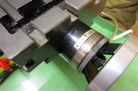 Heyy, because of a lost spindle cover for my emco fb2 milling machine, i've designed a new one. Emco FB2 Photo Essay