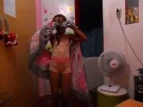 Gabriella saraivah canta e dança anitta. Crianças dançando Lepo Lepo | FunnyDog.TV