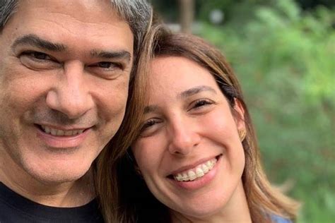 William bonner e sua esposa, nathasha dantas, costumam ser bem discretos quanto a vida pessoal e conseguem manter bastante. Natasha Dantas, após gritaria com Bonner, expõe decisão e ...