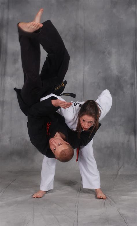 Both woman and women are used to indicate females. SELF DEFENSE FOR WOMEN