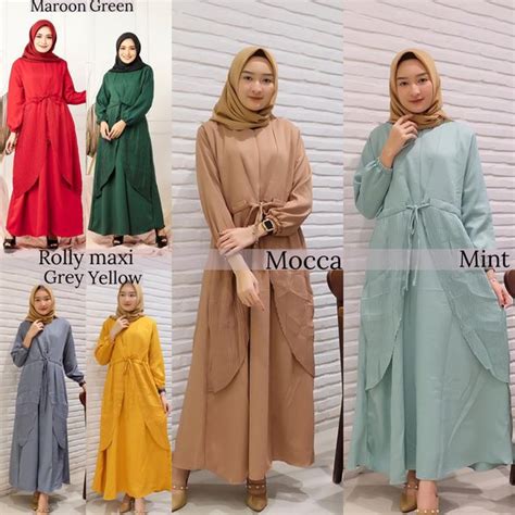 Maybe you would like to learn more about one of these? Pakaian Formal Wanita Muslimah - Baju Adat Tradisional