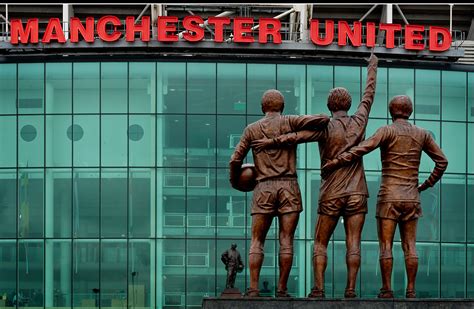 Where to buy Manchester United football tickets