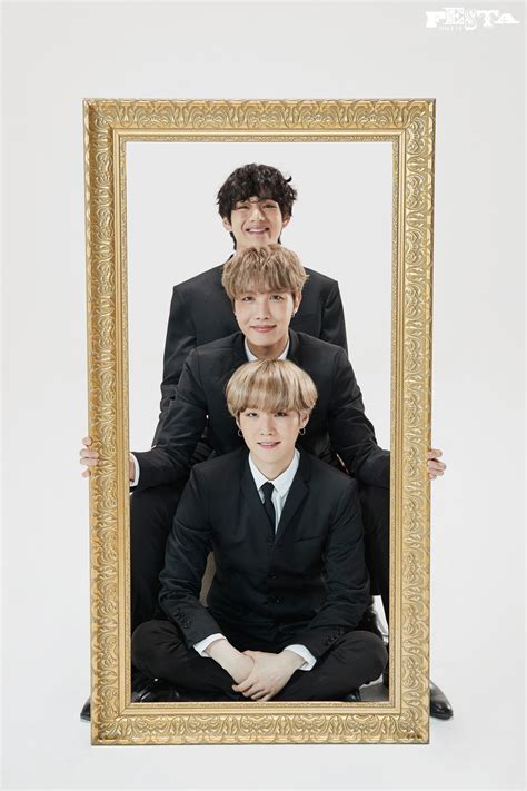 Happy 7th anniversary bts :sparkles: BTS 7TH ANNIVERSARY FAMILY PORTRAIT - BTS Photo (43387182 ...