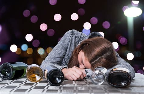 If you have an alcohol level above the legal limit, you can drink all the coffee you want and the alcohol level will not magically fall faster than it would have if you had not drunk the coffee. How do you sober up a drunk person? The importance of talking to your teen about 'sobering-up ...