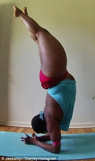 Ver el vídeo penelope doing flexible posing porno español porno en español gratis. Plus-size yoga teacher Jessamyn Stanley urges curvy women ...