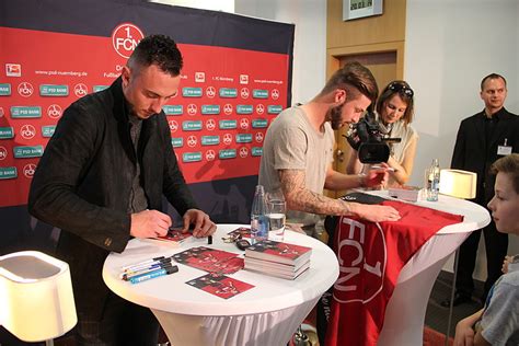 Hier findest du freie ausbildungsplätze in nürnberg. 1. FC Nürnberg: PSD-Bank Autogrammstunde