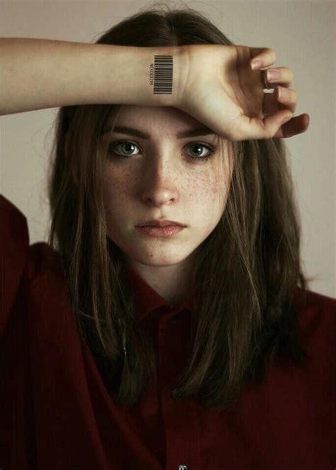 Hot eighteen year old cutie. Encrypt with Barcode Tattoos - Refine Your Image