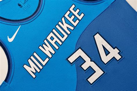 Become a fan to get. Maillot City des Milwaukee Bucks : une référence géographique