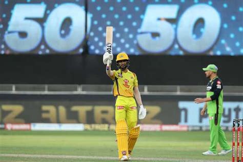 It doesn't matter where you are, our cricket. Live Cricket Score - RCB vs CSK, Match 44, IPL 2020 ...