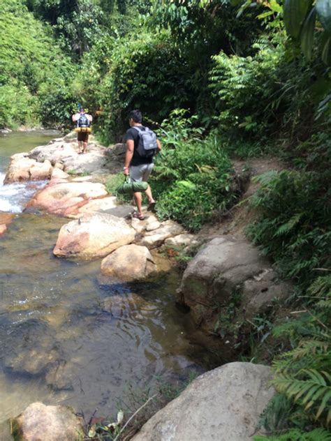 Dapat banyak kegiatan domestik masyarakat. Camping Sg. Pisang, Gombak