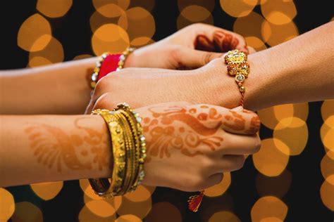 Raksha bandhan, also abbreviated to rakhi, is the hindu festival that celebrates brotherhood and love. The Raksha Bandhan (or Rakhi) Festival