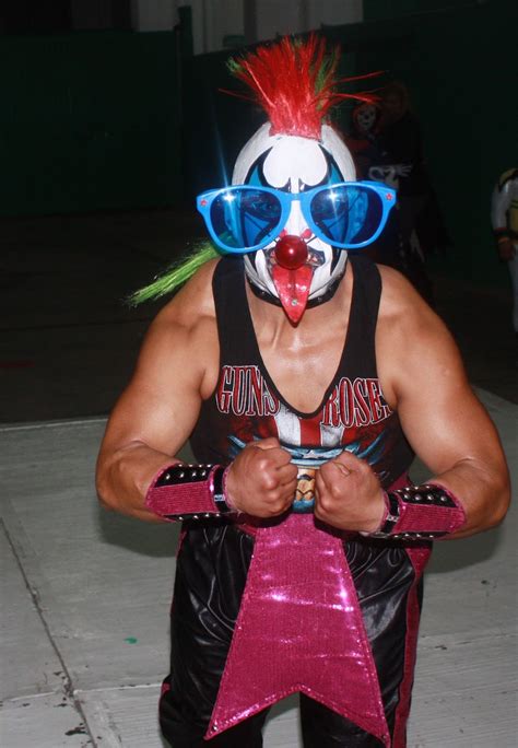 Psycho clown (born december 16, 1985) is the ring name of a mexican luchador enmascarado, or masked professional wrestler currently signed to lucha libre aaa worldwide (aaa). Lucha Libre y Box: Mini Psycho Clown