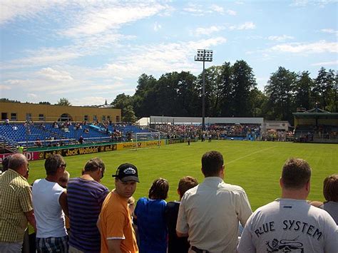 Wenn sie erfahrungen mit diesem unternehmen gesammelt haben, teilen sie diese hier mit anderen seitenbesuchern. Sparda Bank-Stadion - Stadion in Weiden/Oberpfalz