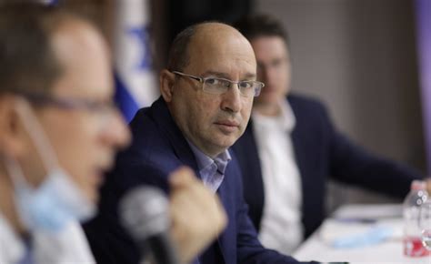 יור מפלגת הישראלים, רון חולדאי, מגיב לראשונה לפרישה של אבי ניסנקורן ומודיע כי לא יפרוש מהמירוץ לכנסת: N12 - בעקבות "דיל המינויים": ניסנקורן יחרים את ישיבת הממשלה