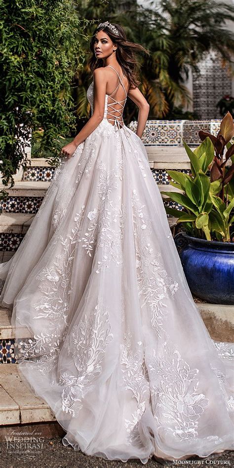 Plus size wedding dress are simple white gowns, but they have evolved in ways unimaginable over the centuries. Moonlight Couture Fall 2019 Wedding Dresses in 2020 ...