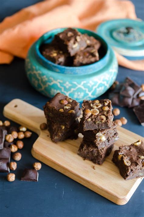 Whether you're on a special diet or can't eat food with gluten for medical reasons, you'll find delicious products for your gluten free lifestyle. Hazelnut Protein Brownies Recipe from Bob's Red Mill! | Protein brownies recipe, Food