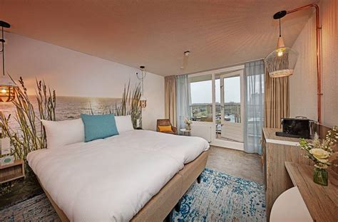 Carlton beach scheveningen is a charming 4 star hotel located on the beach, sea, boulevard and near the hague. Carlton Beach Scheveningen in Scheveningen - de beste ...