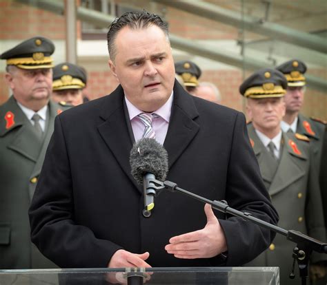 Hans peter doskozil / html, 993 kb. Bundesheer - Aktuell - Verteidigungsminister: Gerald Klug ...