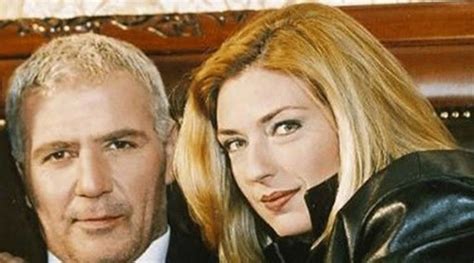 Χωρισαν μετα απο 25 χρονια! Φαίη Κοκκινοπούλου: «Μου λείπει ο Νίκος Σεργιανόπουλος!»