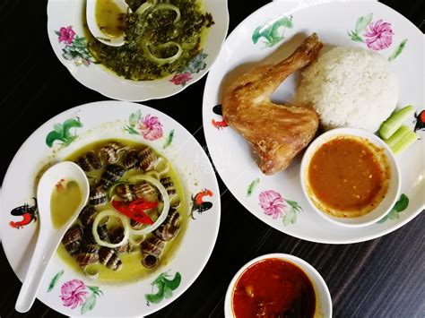 Nasi dagang ayam gulai + telur rebus. Restoran Ayam Kampung Velodrome Premium - Keenakkan Ayam ...