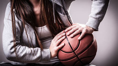 We've gathered more than 5 million images uploaded by our users and sorted them by the most popular ones. basketball, Women, Ball Wallpapers HD / Desktop and Mobile ...