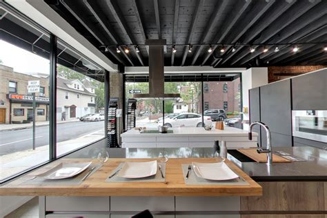 German kitchens have especially thrived in european markets, both for their ingenuity and price range. Modern Kitchens Showroom Queens