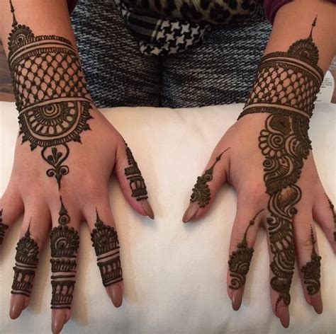 Kenzi was really welcoming and gave me an awesome design. Beautiful henna word by award-winning henna artist Henna ...