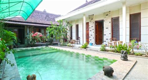 Free wifi is available in public areas as well as complimentary parking and an outdoor swimming pool are available on site. Promo 50% Off Matahari Guest House Indonesia | Hotel Del ...