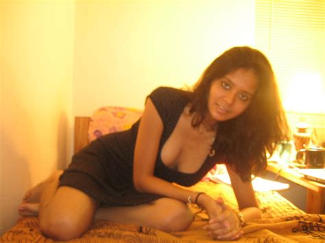 Having a beautiful girlfriend can be exhilarating on the one hand and be a curse on the other hand.depending on circumstances. Very Hot indian Girl Friend Showing Claveage In Photoshoot ...