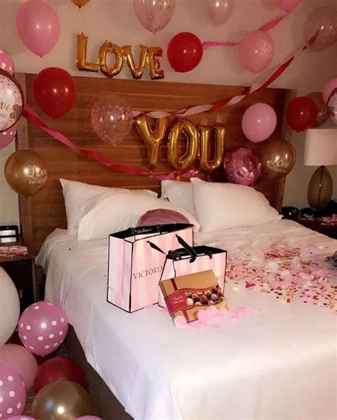 Bedroom ideas him hotel room setup fox shakedown dish. 35 Senses Valentine Gifts for Him That He Will Actually ...