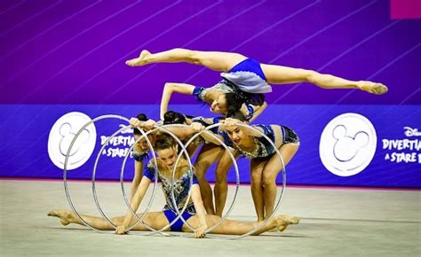 May 17, 2021 · domenica 30 maggio dalle 14:00 su la7 la finalissima della coppa del mondo di ginnastica ritmica qualificante per le prossime olimpiadi di tokyo. Ginnastica ritmica, World Cup Pesaro 2018: per le Farfalle ...