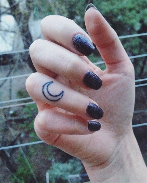 The designs can be various, these guys, for example, got. #fingertattoo #newmoon #nailart | Finger tattoos, Paw ...