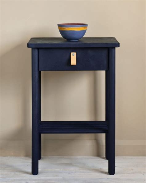 The chalk paint color card uses real. Navy Blue CHALK PAINT® | Oxford Blue | Annie Sloan