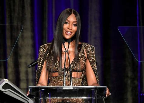 I really love naomi campbell. Fit wie Naomi Campbell: So trainiert das Topmodel - FIT ...