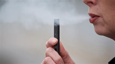 Just choose the flavor and nicotine strength you want, and each juulpod comes with new hardware, so there are no parts to replace and no setup is required. Former Juul exec alleges company shipped tainted products ...