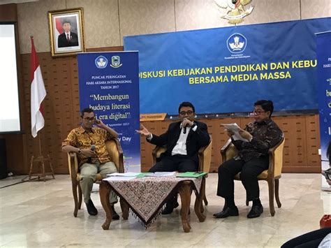 Senarai tema hari kebangsaan / kemerdekaan malaysia. Peringatan Hari Aksara Internasional Tahun 2017 Usung Tema ...