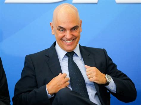 Corremos um grande risco de se quebrar o sigilo na votação, disse. Moraes já tem os votos necessários para ser nomeado ...