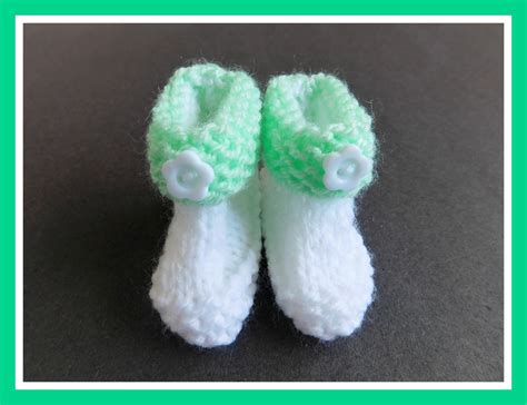 You are encouraged to leave this glossary open in a separate window while working on the projects in this class, so you can refer to it. Marianna's Lazy Daisy Days: Buttons or Bows Baby Booties