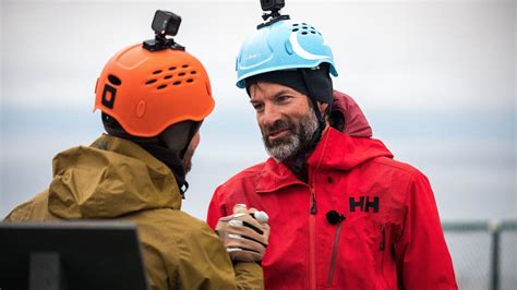 Når skambankt drar på med full gass, er det ikke mange i norge som er i nærheten akkurat nå. 71 grader nord, Jon Almaas | Jon Almaas er «Norges ...