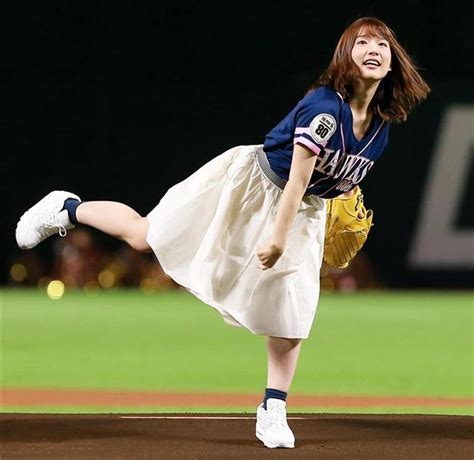 He is affiliated with i'm enterprise. 内田真礼、始球式で「ふわふわした」 - 読んで見フォト - 産経 ...