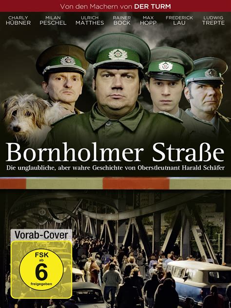 The film shows the last hours before the opening of the berlin wall on november 9, 1989. Bornholmer Straße - Film 2014 - FILMSTARTS.de