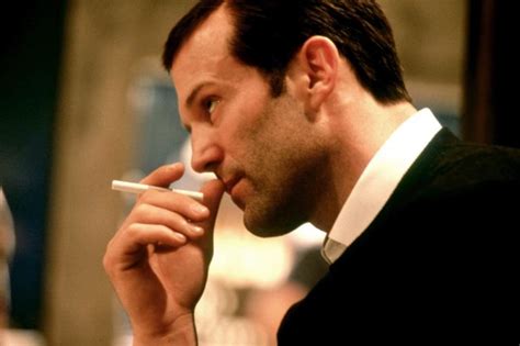 No, this is a fan page. Top 10 Jason Statham Films - Alletop10lijstjes