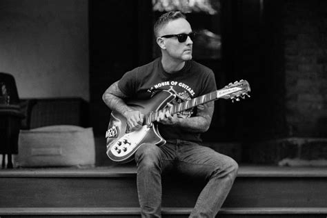 He has also played in multiple philadelphia, pa area punk and hardcore bands. Dave Hause anuncia lançamento de dois EPs novos e libera ...