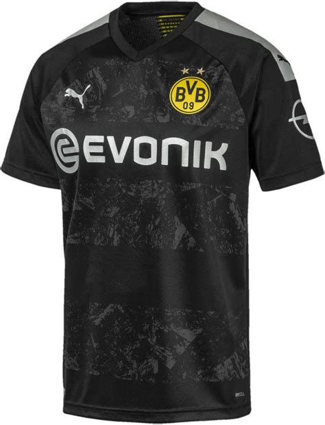 Whether you're on the pitch or not, the bvb jersey is a staple of every dortmund fan around the world. BVB Away Replica Jersey | PUMA US | Dortmund, Borussia ...
