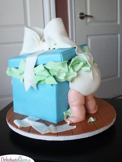 An dieser stelle möchte ich ihnen einige wunderschöne kuchen vorstellen, die zu einer babyparty mitgebracht werden. Baby in der Schachtel - Ideen für Babyparty Torten | Baby ...