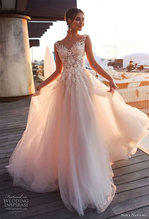 Das brautkleid stellt für die meisten damen eines der wichtigsten kleidungsstücke in ihrem leben dar. Nora Naviano 2019 Wedding Dresses — "Voyage" Bridal ...